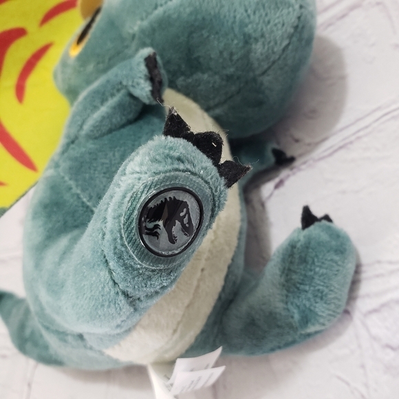 Jurassic Park 2022 Velociraptor Dinosaur Plush 5-inch Stuffed Animal Toy Factory - Picture 5 of 12